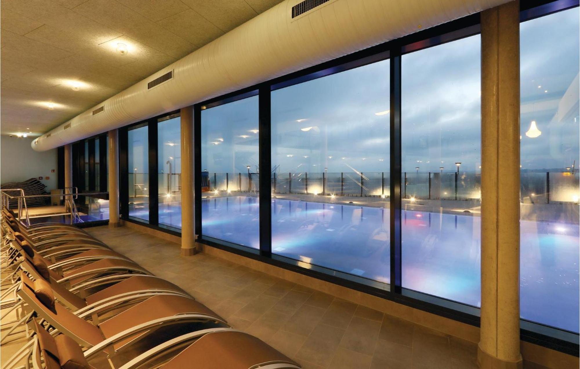 Amazing Apartment In Luebeck Travemuende With Sauna Kültér fotó